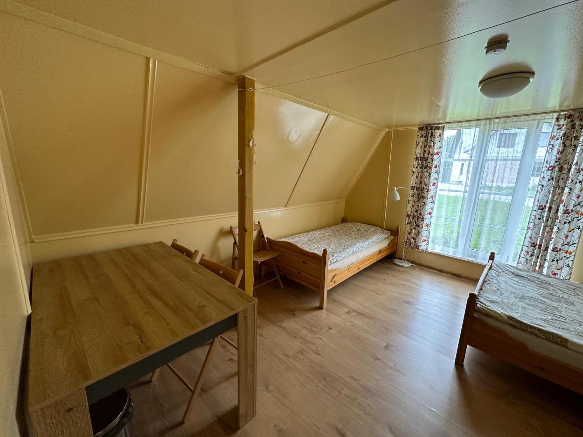 Radi Hotel Brocēni Buitenkant foto